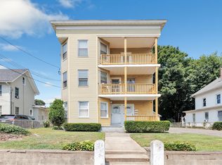 25 Locke St, Ansonia, CT 06401