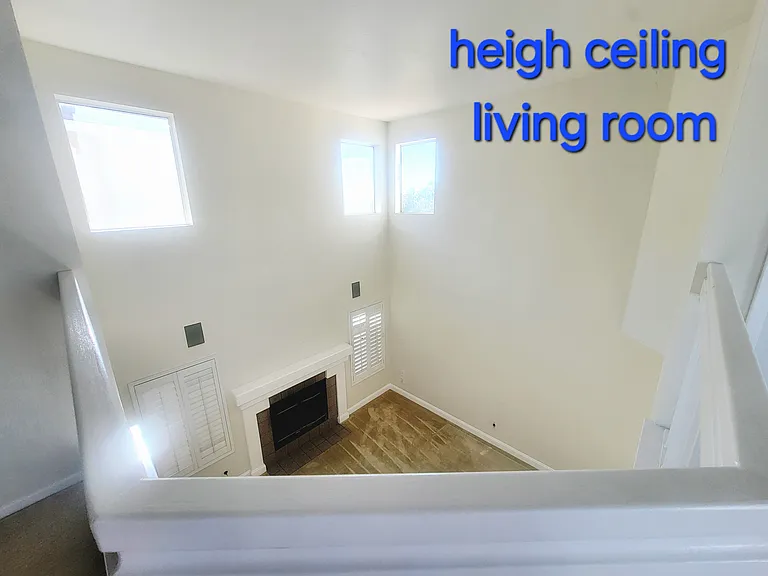 2032 Rapallo Way — Photo 17
