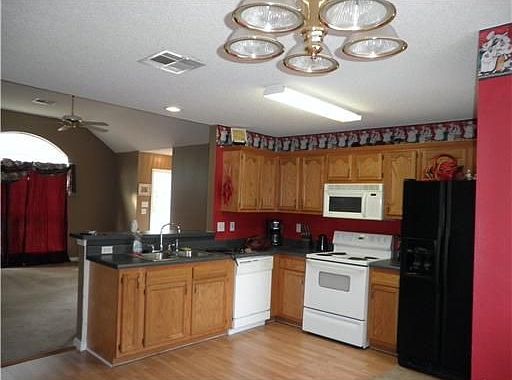 2nd image of 57454 Cedar Ave