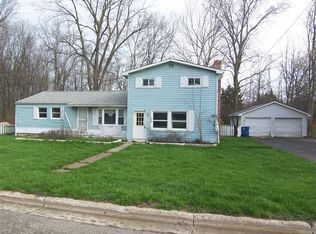 401 Helen St, Mount Morris, MI 48458