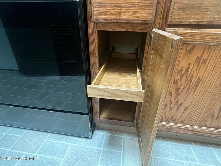 125 Lower Shore Rd — Photo 24