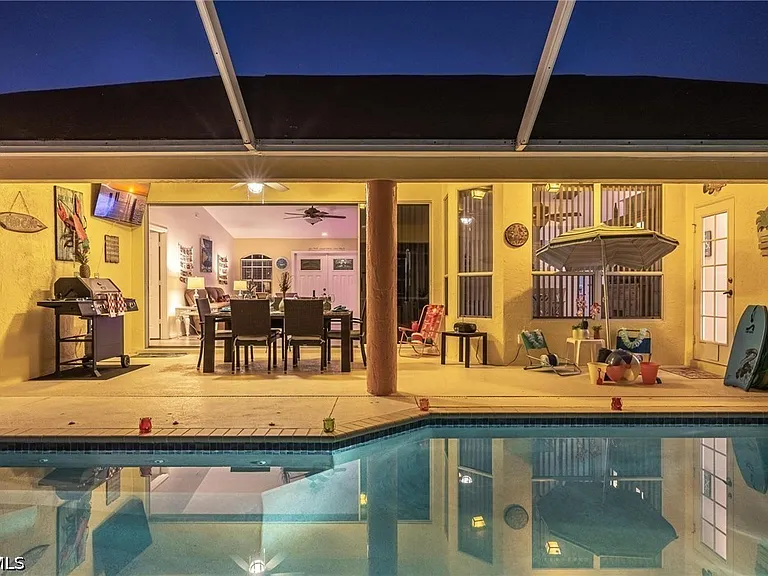 4123 SW 26th Pl — Photo 30