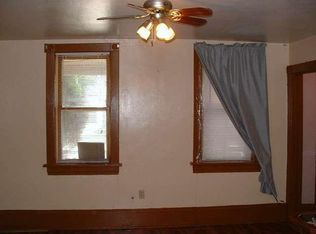 2416 S 5th Pl, Milwaukee, WI 53207