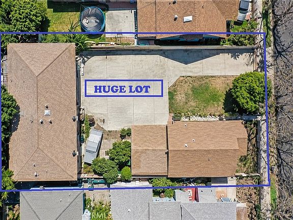 2nd image of 1001 W Myrtle St