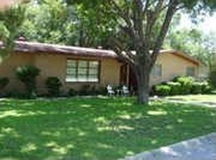 314 Woodlawn Dr, Comanche, TX 76442