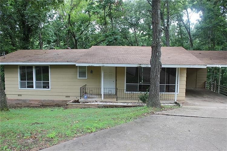 1st image of 34 Hampstead Ln