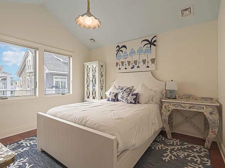112 S Rumson Ave — Photo 26