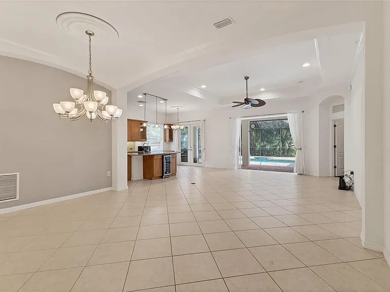 7236 Lismore Ct — Photo 5