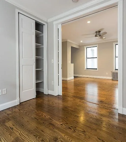 334 E 100th St #2C — Photo 3