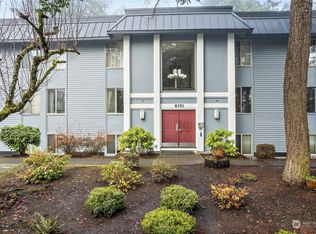 8351 Zircon Dr SW #B-28, Tacoma, WA
