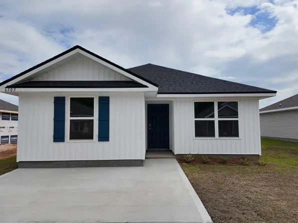 6505 Firefly Dr, Milton, FL 32583