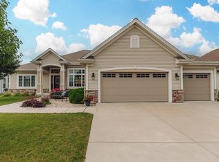 21680 N Weather Edge Cir, Lannon, WI 53046