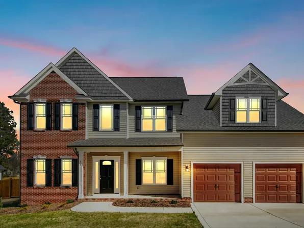 38 Valleydale Dr, Benson, NC 27504