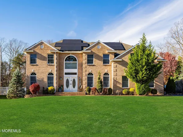 38 Overlook Drive, Jackson, NJ 08527