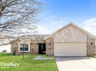 11521 Stoeppelwerth Dr, Indianapolis, IN