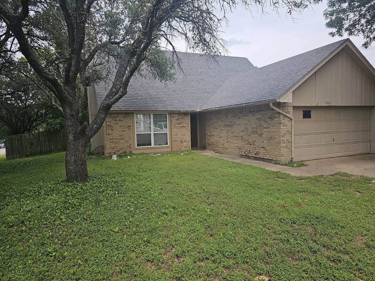3 bed, 2.5 bath, 1544 sqft, $2,195 — Photo 1