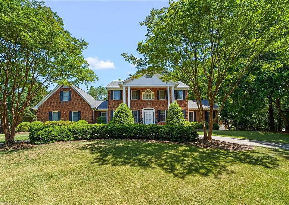 1st image of 1700 Farnsworth Ct