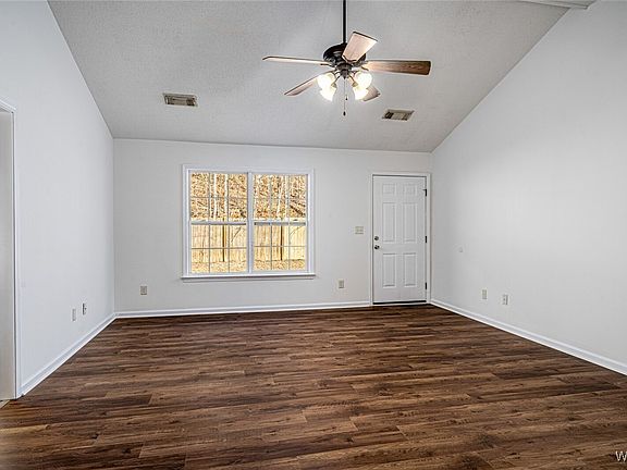 4th image of 10498 Rolling Valley Dr