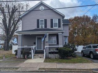 324 Spruce St, Moosic, PA 18507
