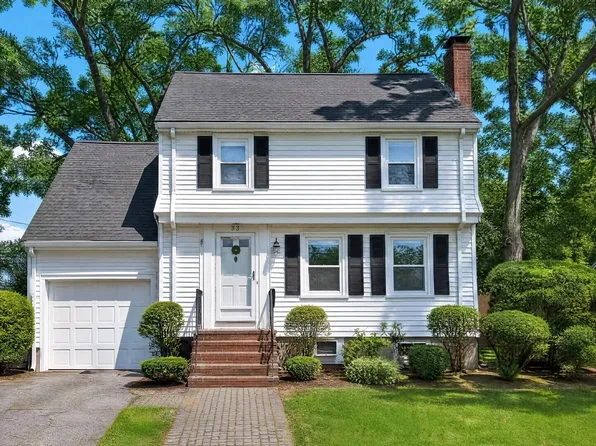 79 Whitman Ave, Melrose, MA 02176
