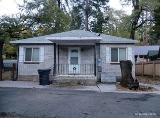 4517 1/2 Dunsmuir Ave, Dunsmuir, CA