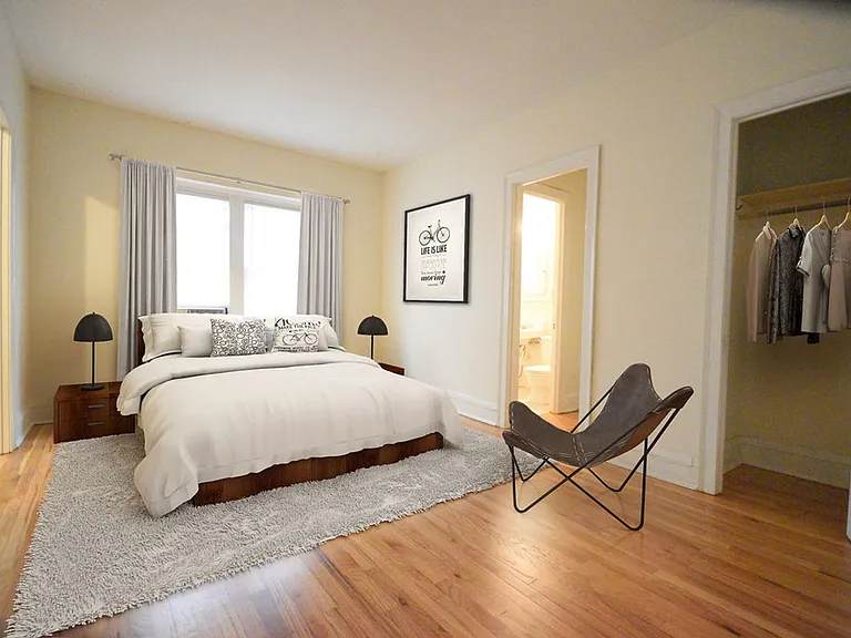 2310 Harriet Ave S — Photo 2