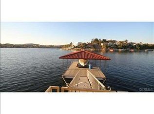 22634 Cascade Dr, Canyon Lake, CA 92587