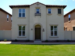 885 S Utilis Dr, Gilbert, AZ 85296