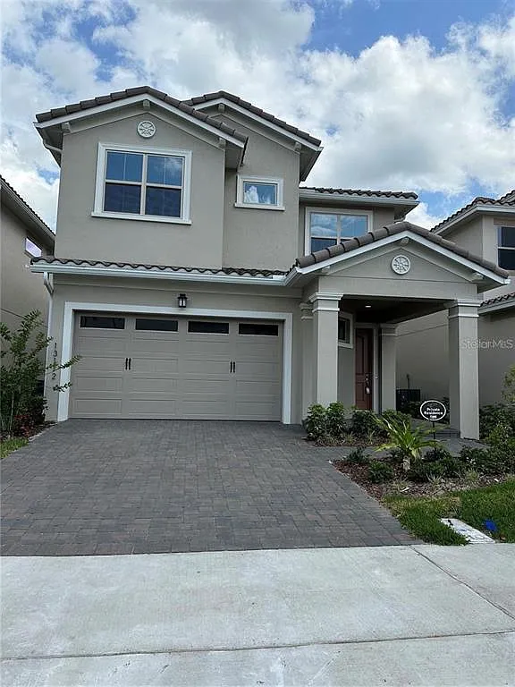 5 bed, 4.5 bath, 2958 sqft, $4,100 — Photo 1