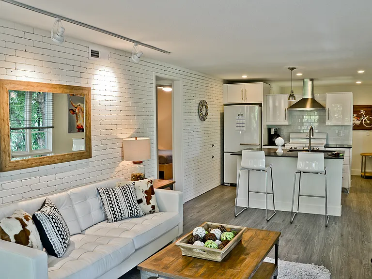 CH-Maxwell Lofts — Photo 38