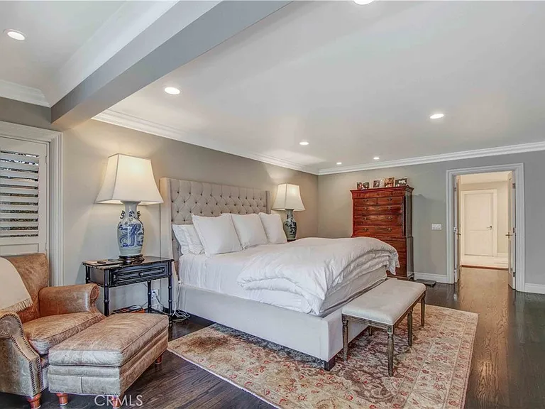 255 Emerald Bay — Photo 13