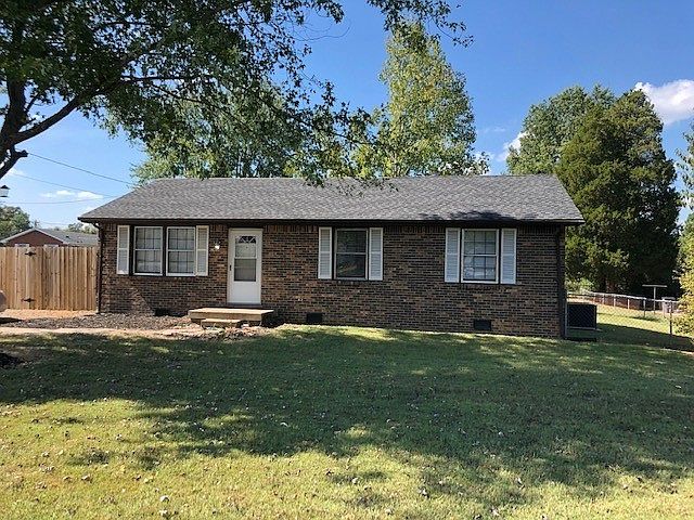 1st image of 580 Cynthia Dr