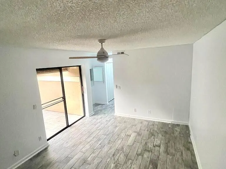 8104 Severn Dr #B — Photo 5