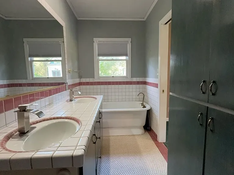 5480 Live Oak Dr — Photo 11