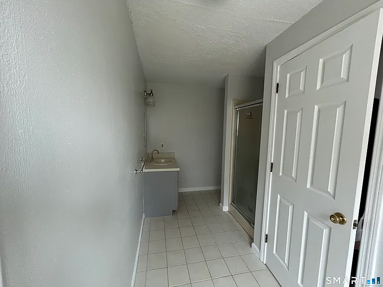 14 Normandy Dr — Photo 17