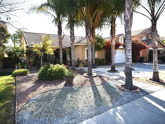 2nd image of 2293 Murrieta Rd