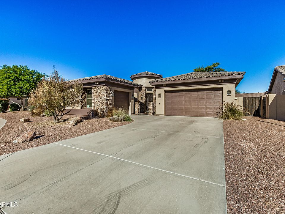 1st image of 1836 E DESERT Lane