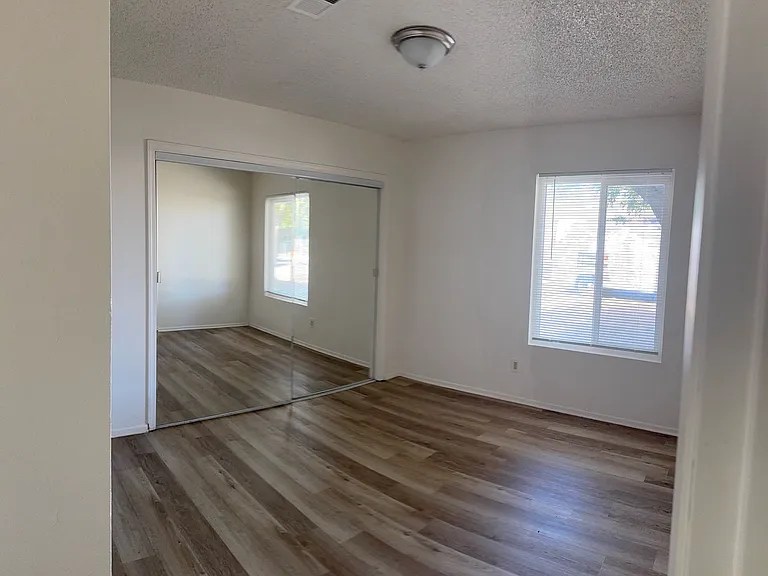 40566 169th St E — Photo 5