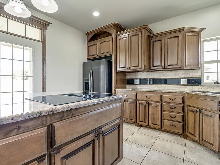 22525 Lindy Ter — Photo 41