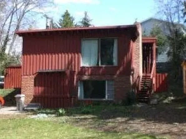 1250 NE Cove Way, Pullman, WA 99163