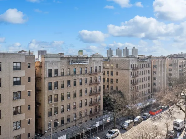900 West 190th Street 7F image 3 of 12