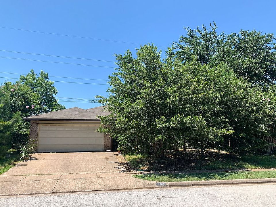 1st image of 3049 Richwood Cir