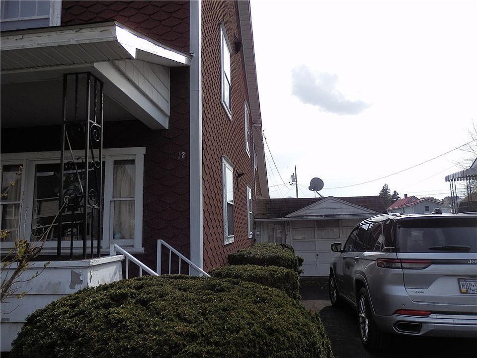 2nd image of 12 3rd St