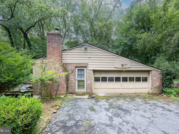 971 Stevens Ln, Wayne, PA 19087