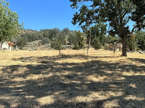 0 Hambletonian Dr #8, Tehachapi, CA 93561