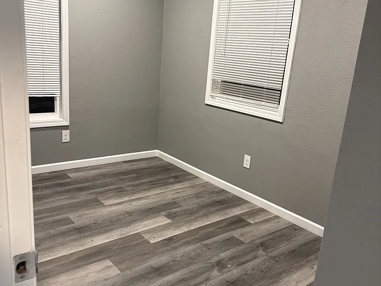 5250 Lindhurst Ave #1 — Photo 9