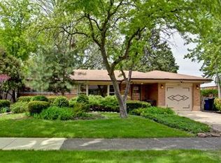 604 S Owen St, Mount Prospect, IL