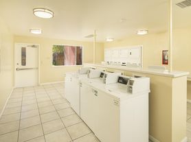 Pantano Crossing Apartments