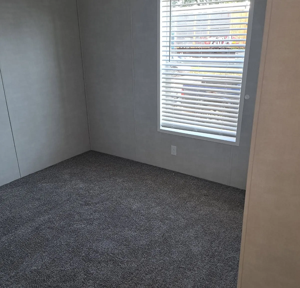 2 bed, 760 sqft, $1,002 — Photo 1