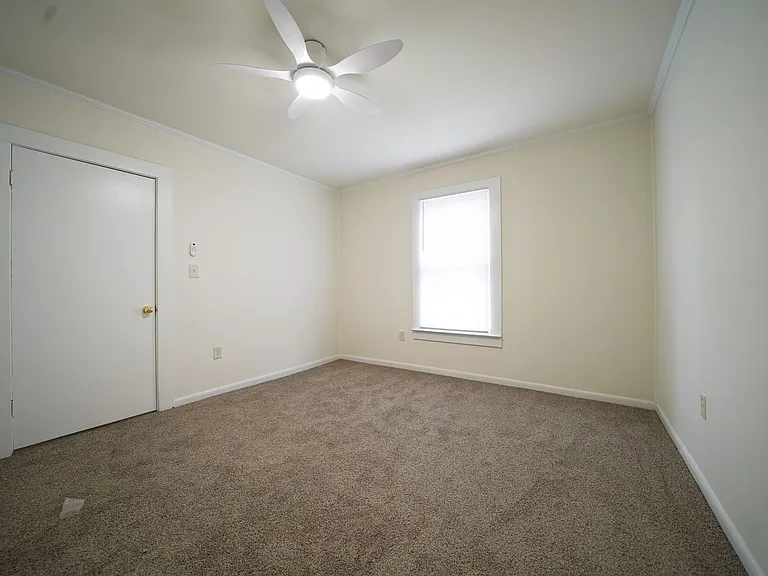 126 Mary St — Photo 11